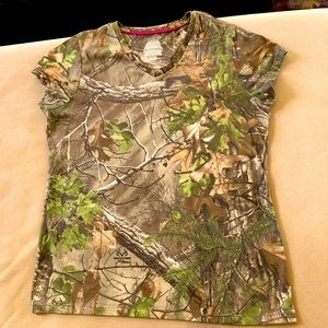Women camouflage v-neck top t-shirt
